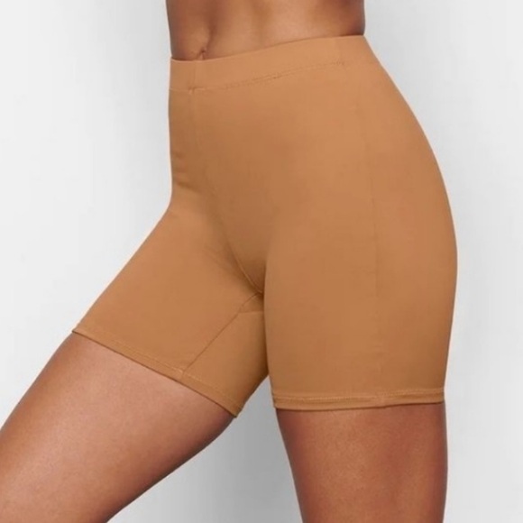 SKIMS Pants - SKIMS Swim Shorts womens